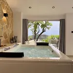 Escape 3* Χειμάρρα