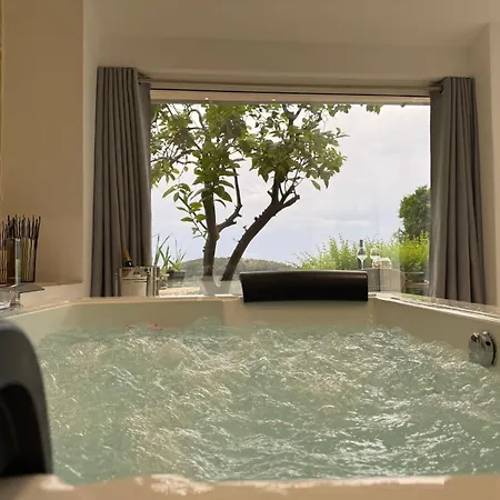 Guest house Escape *