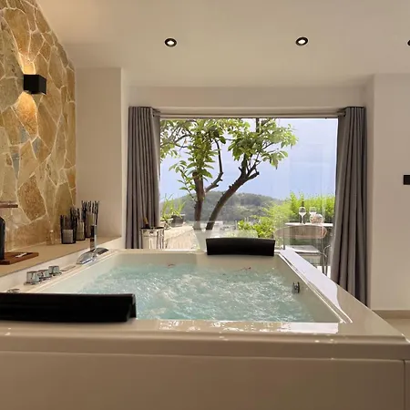 Escape * Himare