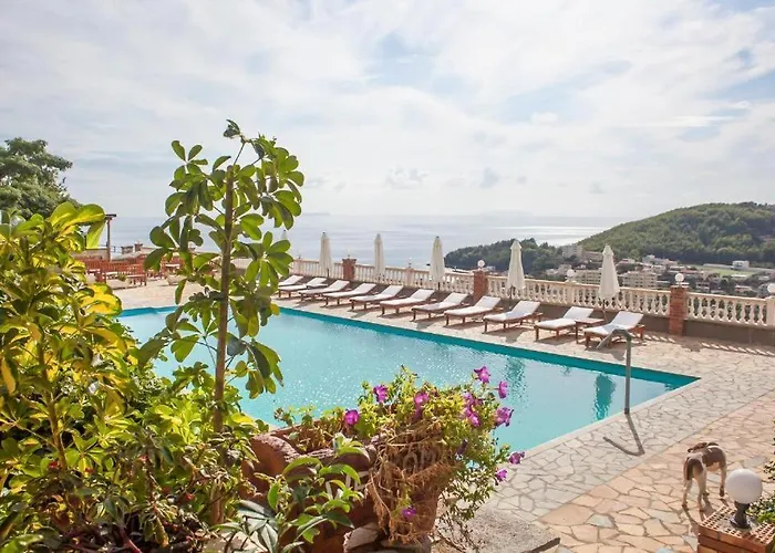 Escape Himare